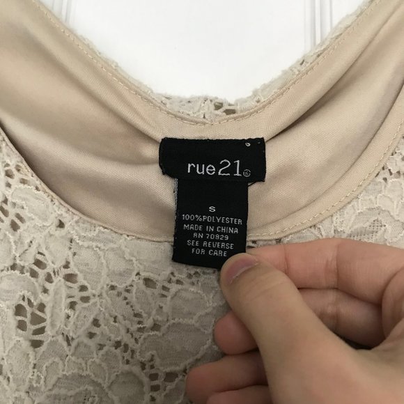 🟡SOLD🟡Rue21 Floral High Low Dress with Bow - Picture 5 of 7